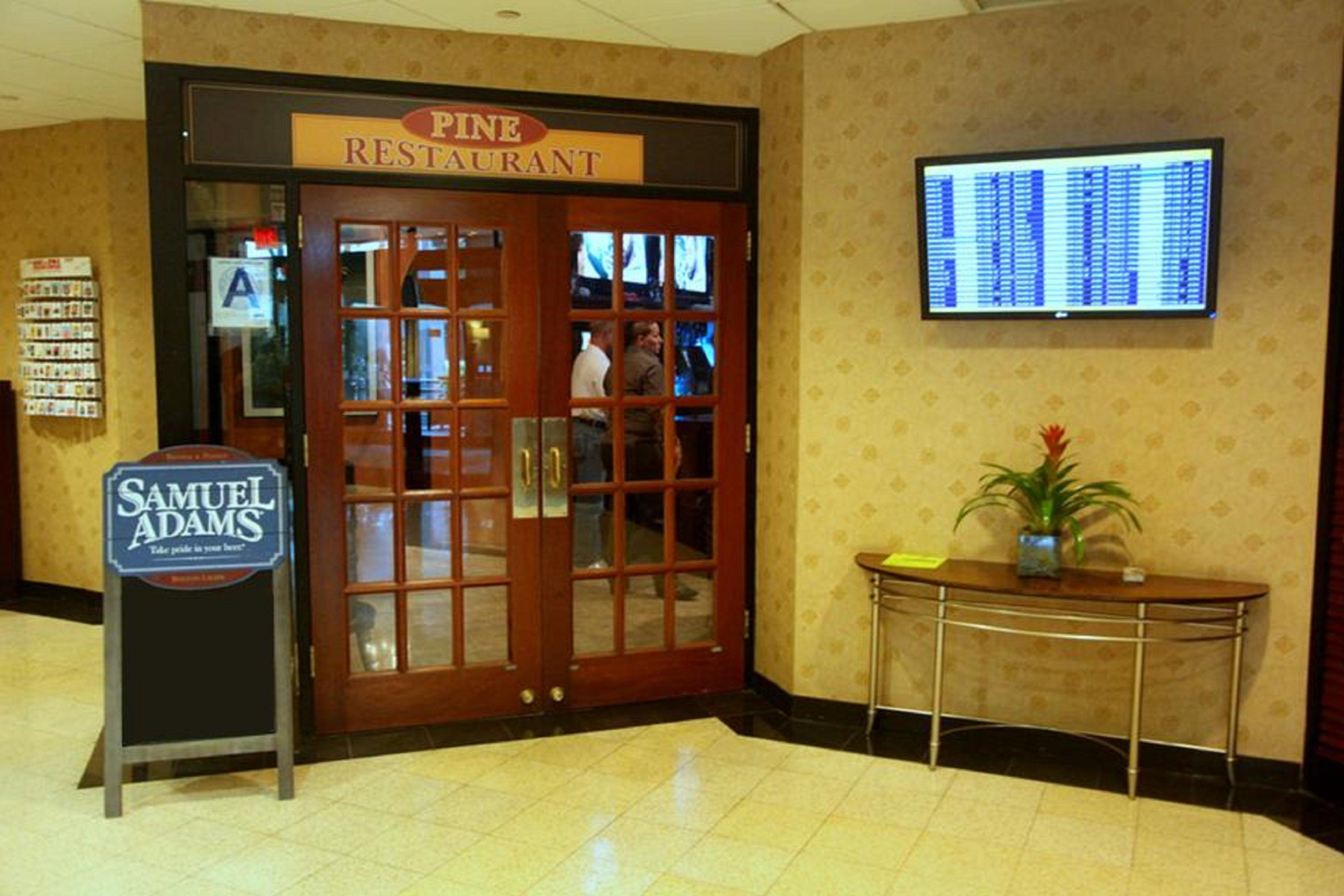 The Laguardia Hotel New York Dış mekan fotoğraf