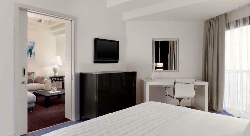 The Laguardia Hotel New York Dış mekan fotoğraf